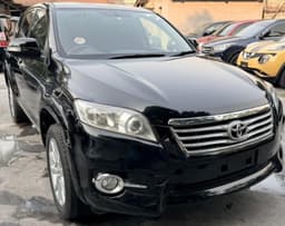 Vignette de TOYOTA VANGUARD SANS PLAQUE A VENDRE 2