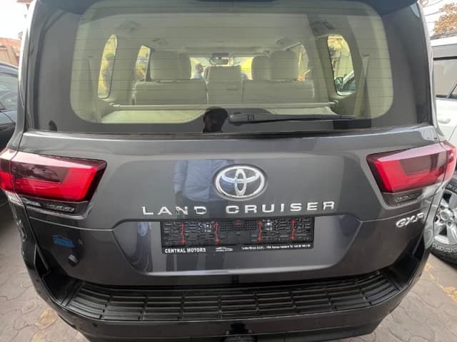 Toyota Land Cruiser GX-R 2024 - Twin Turbo Essence Full Options - Ngaliema Toyota in Kinshasa 2024 Twin Turbo mediacongo L...