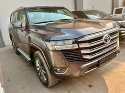 Vignette de Toyota Land Cruiser GX-R 2024 - Twin Turbo Essence Full Options - Ngaliema 3