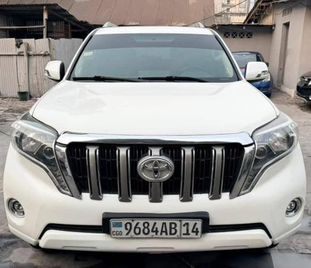Toyota Land Cruiser Prado TXL 2015 - Essence Automatique 43 000 km - Gombe Toyota in Kinshasa 2015 4 cylindres mediacongo ...