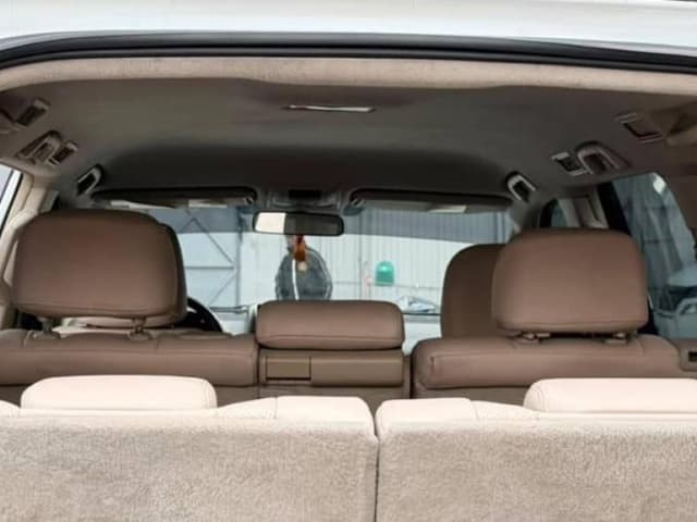 Toyota Land Cruiser Prado TXL 2015 - Essence Automatique 43 000 km - Gombe Toyota in Kinshasa 2015 4 cylindres mediacongo ...