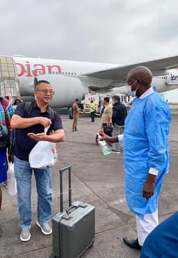 Ebola : l'aéroport de N'djili renforce ses mesures de surveillance sanitaire article de nouvelles society – Dernier articl...
